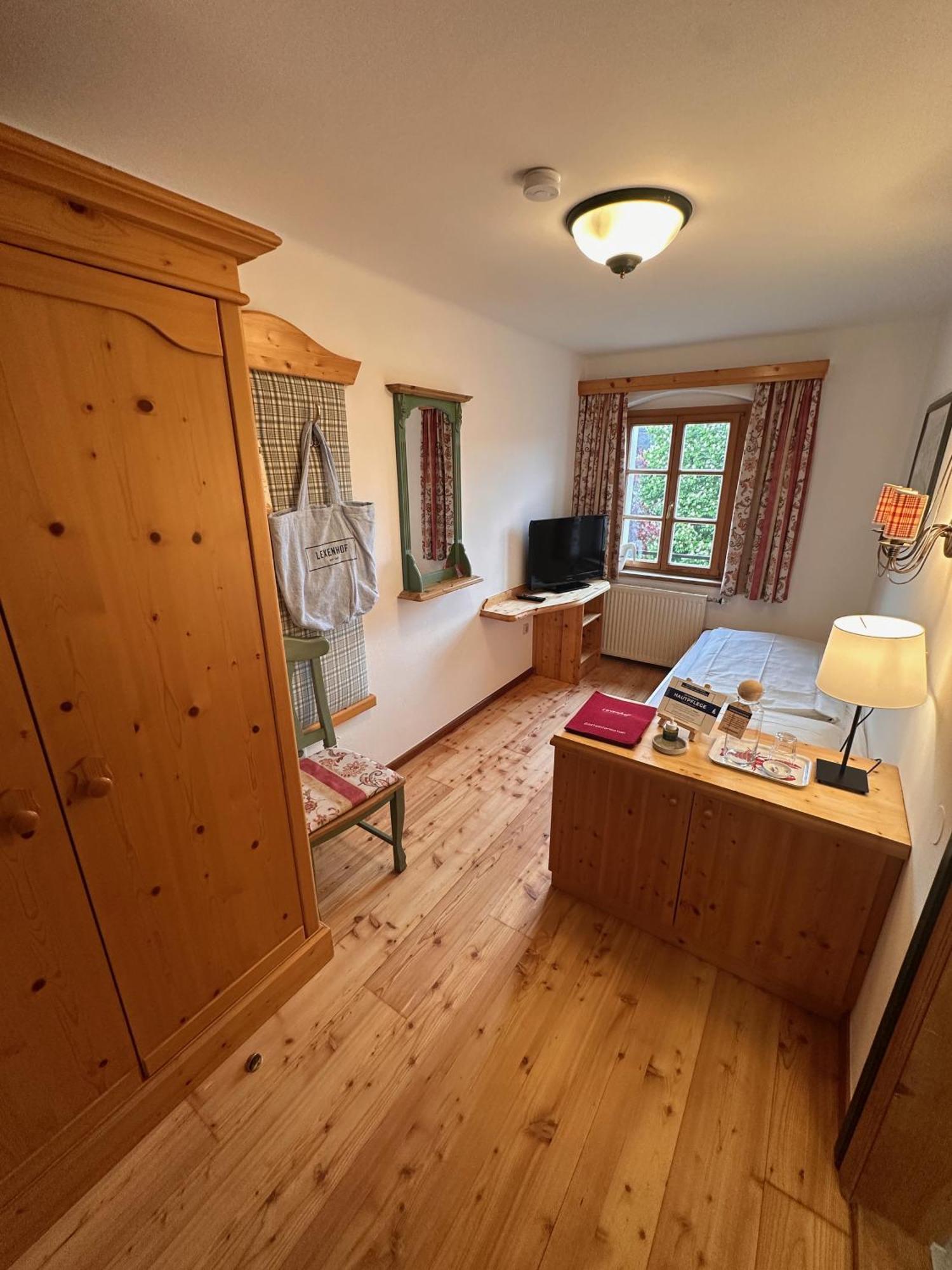 Lexenhof Hotel Nussdorf am Attersee Room photo